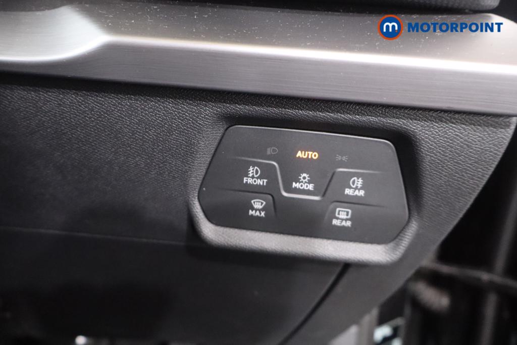Seat Leon FR Manual Petrol Estate - Stock Number (1644899) - 7th supplementary image
