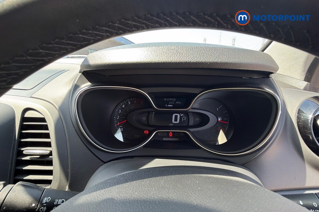 Renault Captur Iconic Automatic Petrol SUV - Stock Number (1646631) - 19th supplementary image