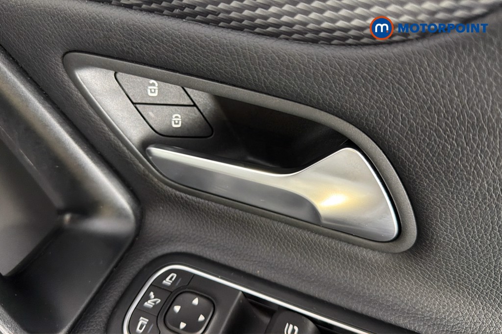 Mercedes-Benz A Class Sport Automatic Diesel Hatchback - Stock Number (1646847) - 42nd supplementary image