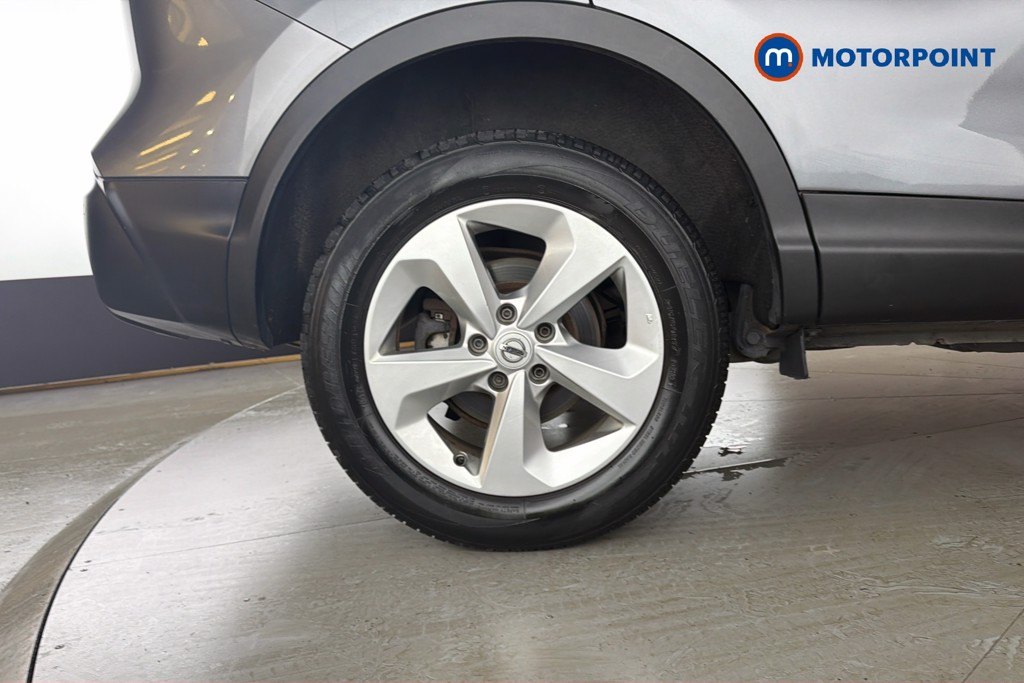 Nissan Qashqai Acenta Premium Manual Petrol SUV - Stock Number (1647156) - 49th supplementary image