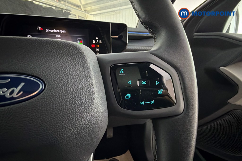 Ford Explorer Premium Automatic Electric SUV - Stock Number (1647639) - 4th supplementary image