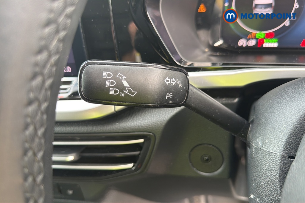 Ford Transit Connect Limited Automatic Petrol Plug-In Hybrid Panel Van - Stock Number (1647920) - 5th supplementary image