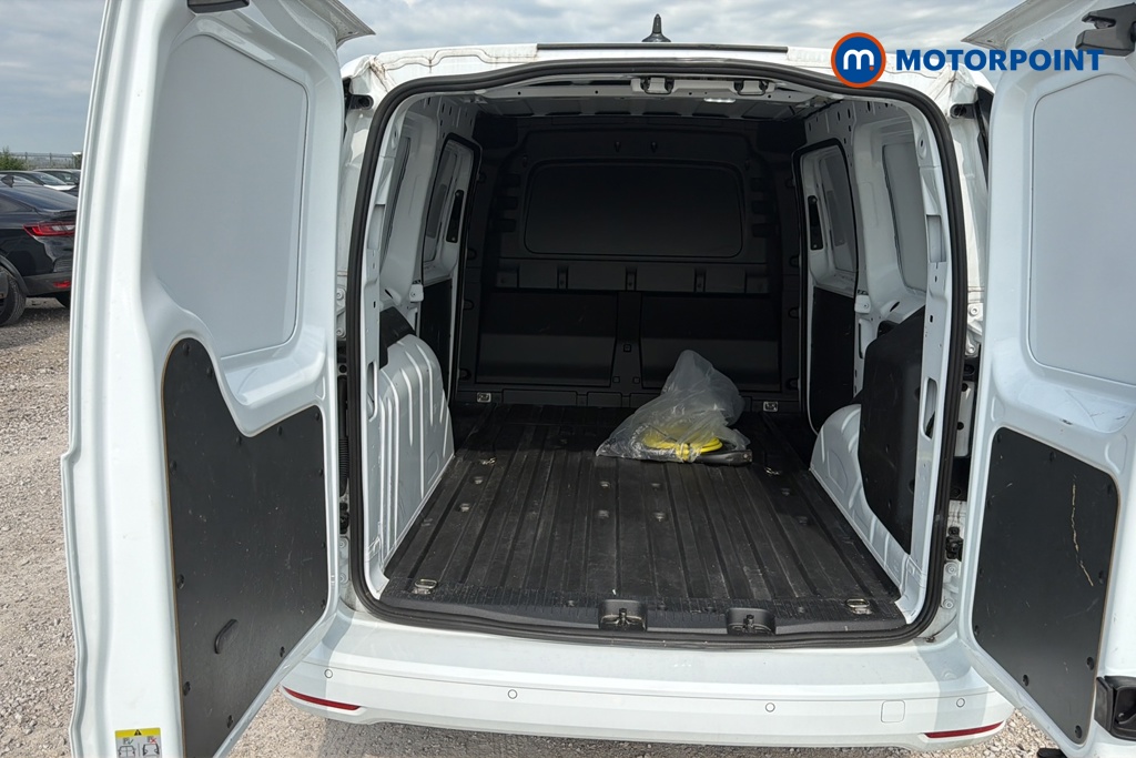 Ford Transit Connect Limited Automatic Petrol Plug-In Hybrid Panel Van - Stock Number (1647920) - 30th supplementary image