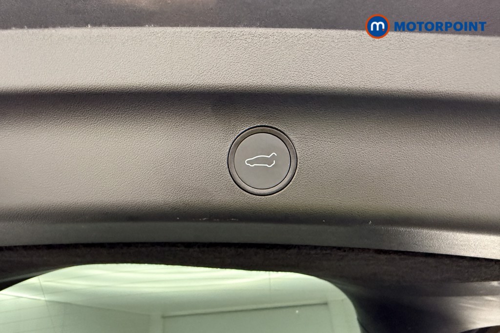 Tesla Model Y Long Range Automatic Electric SUV - Stock Number (1648195) - 6th supplementary image