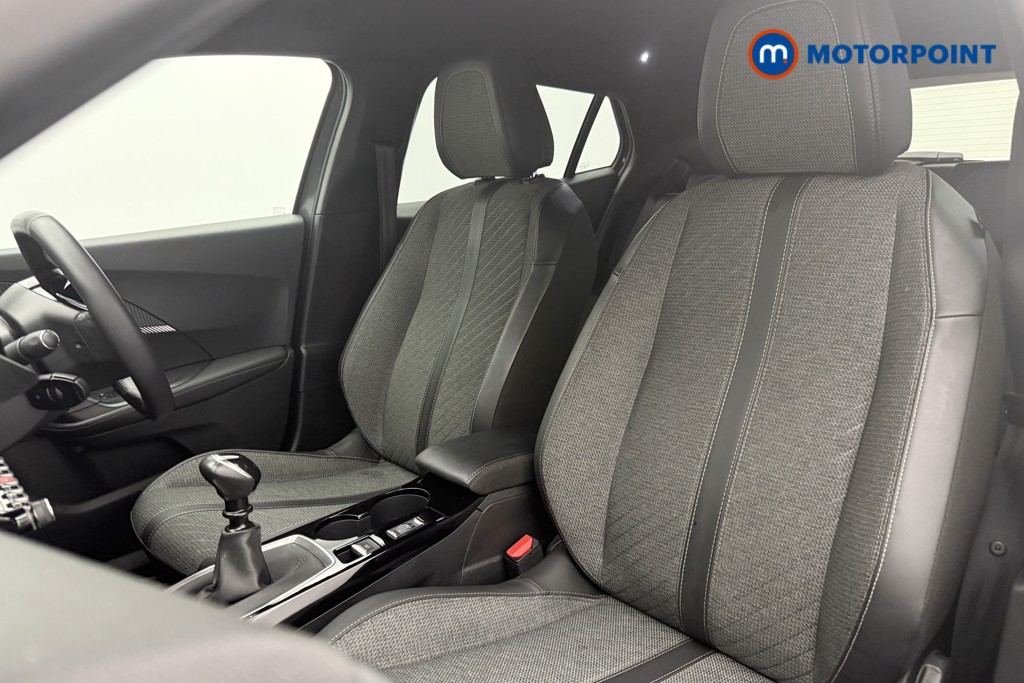 Peugeot 2008 Allure Manual Petrol SUV - Stock Number (1648249) - 3rd supplementary image