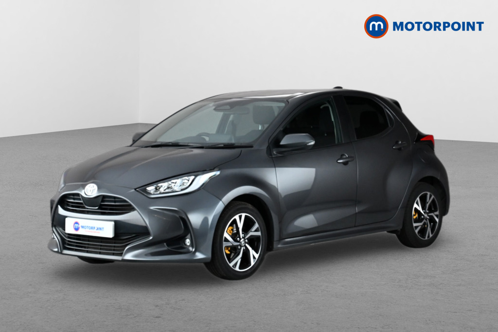 Toyota Yaris Design Automatic Petrol-Electric Hybrid Hatchback - Stock Number (1648401) - Passenger side front corner