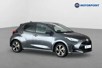 Toyota Yaris Design Automatic Petrol-Electric Hybrid Hatchback - Stock Number (1648401) - Drivers side front corner