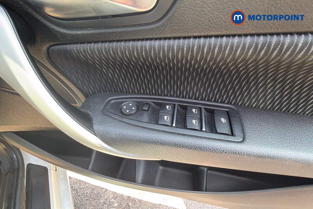 BMW 2 Series SE Manual Petrol Convertible - Stock Number (1648449) - 20th supplementary image