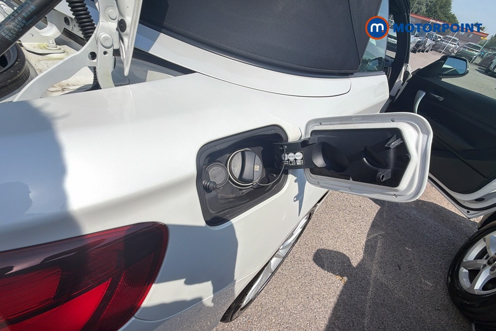 BMW 2 Series SE Manual Petrol Convertible - Stock Number (1648449) - 41st supplementary image