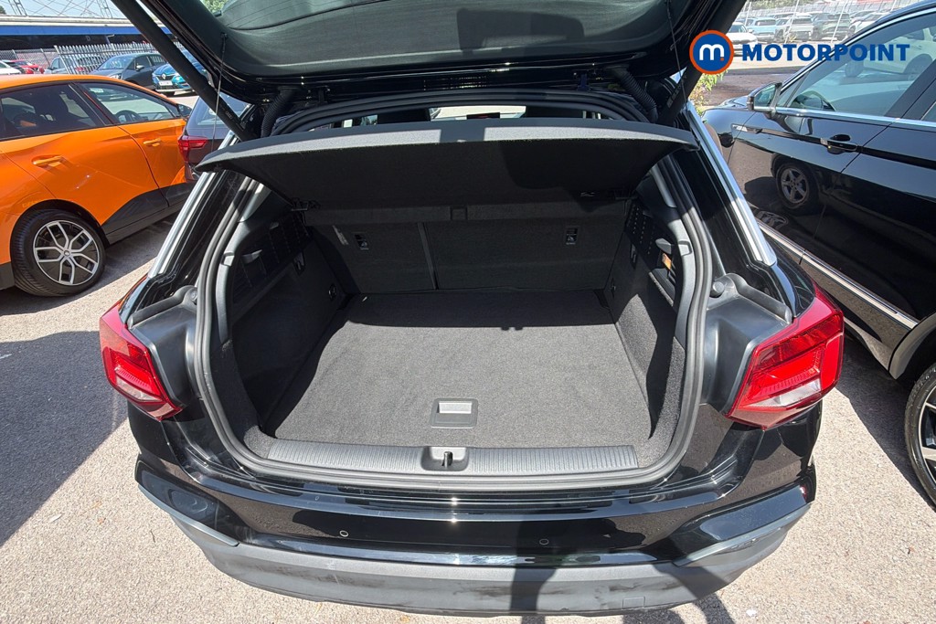 Audi Q2 Technik Manual Petrol SUV - Stock Number (1648493) - 25th supplementary image