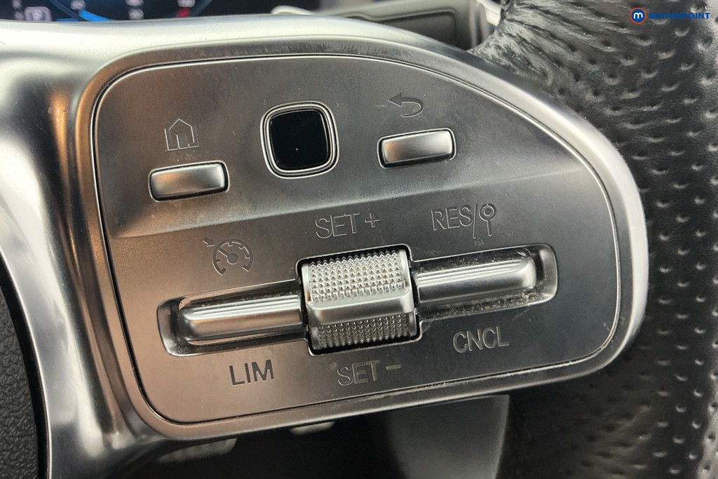 Mercedes-Benz CLA Amg Line Automatic Petrol Estate - Stock Number (1648621) - 21st supplementary image
