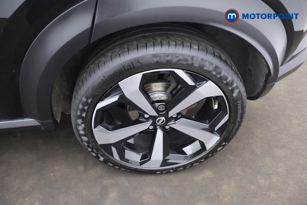 Nissan Juke Tekna Manual Petrol SUV - Stock Number (1648757) - 2nd supplementary image