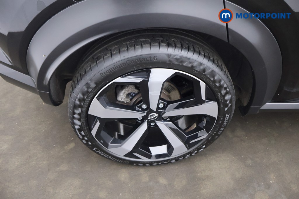Nissan Juke Tekna Manual Petrol SUV - Stock Number (1648757) - 3rd supplementary image
