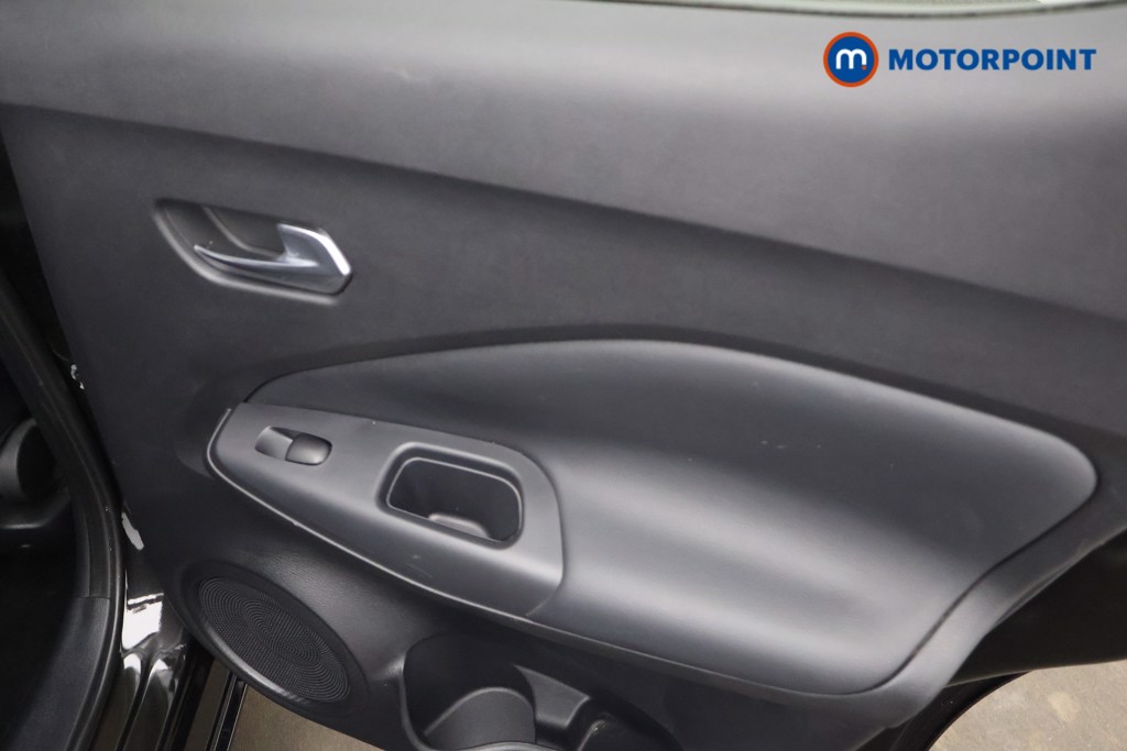 Nissan Juke Tekna Manual Petrol SUV - Stock Number (1648757) - 17th supplementary image