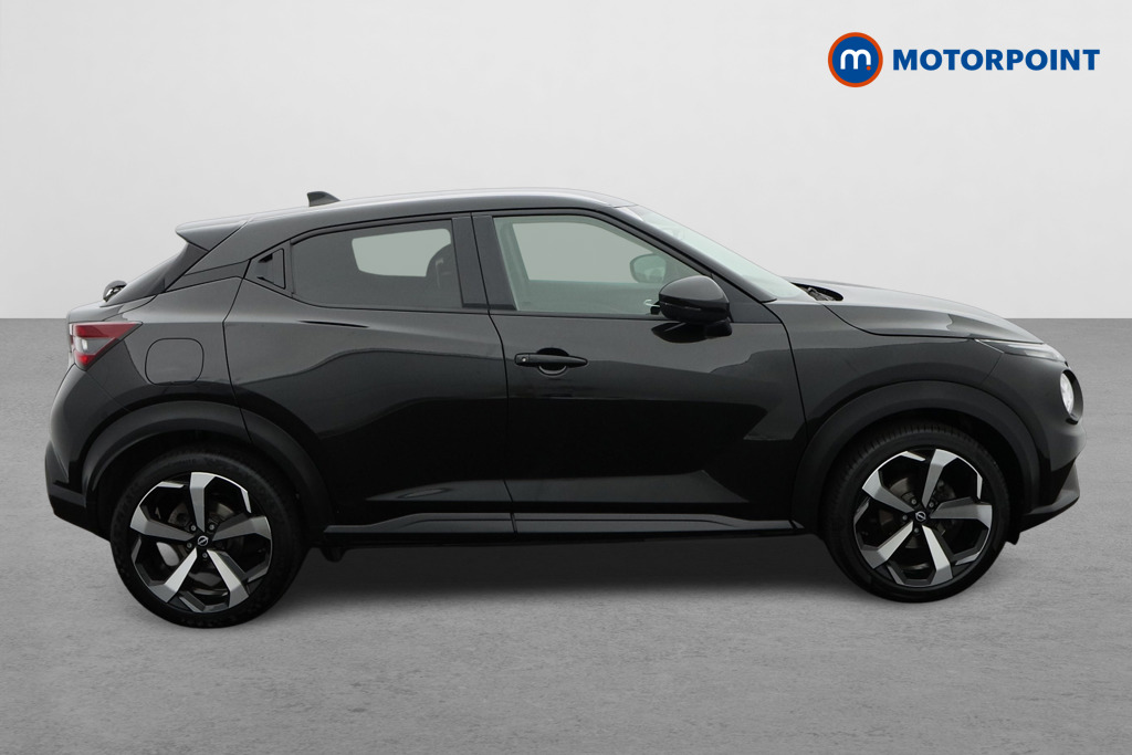 Nissan Juke Tekna Manual Petrol SUV - Stock Number (1648757) - Drivers side