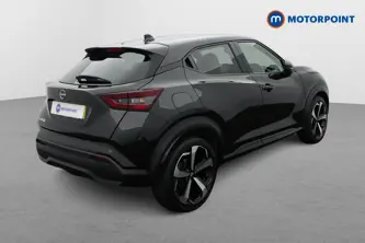 Nissan Juke Tekna Manual Petrol SUV - Stock Number (1648757) - Drivers side rear corner