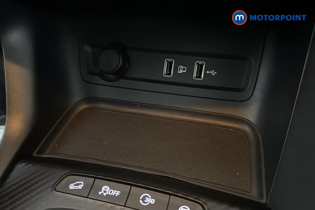 Mg Motor Uk ZS Exclusive Manual Petrol SUV - Stock Number (1649010) - 17th supplementary image