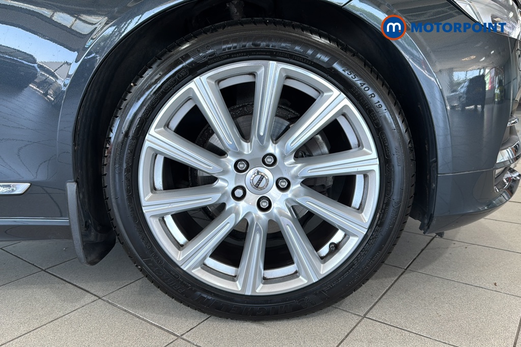Volvo V90 Inscription Plus Automatic Petrol Estate - Stock Number (1649207) - 47th supplementary image