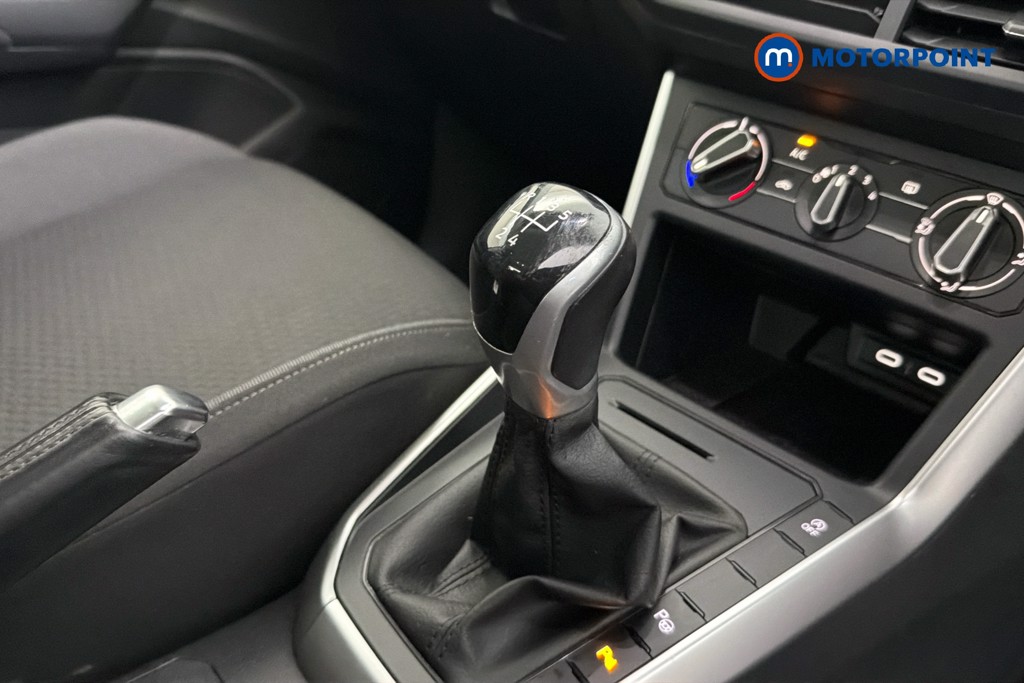 Volkswagen Taigo Life Manual Petrol SUV - Stock Number (1649264) - 15th supplementary image