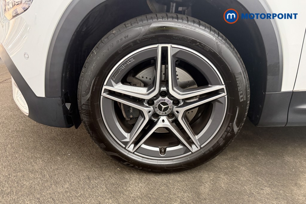 Mercedes-Benz GLB Amg Line Automatic Petrol SUV - Stock Number (1649391) - 32nd supplementary image