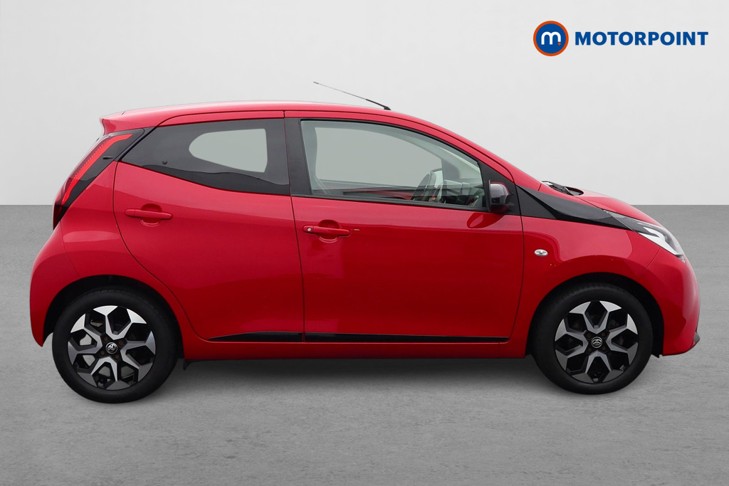 Toyota Aygo X-Trend Manual Petrol Hatchback - Stock Number (1649405) - Drivers side