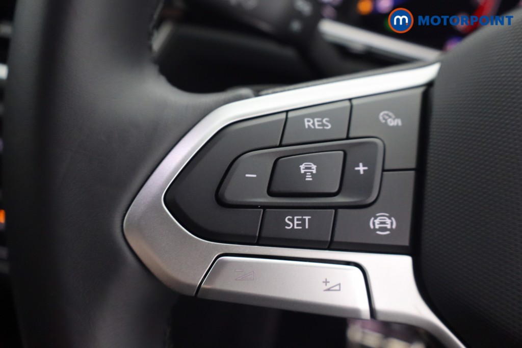 Volkswagen T-Roc R-Line Automatic Petrol SUV - Stock Number (1649531) - 15th supplementary image