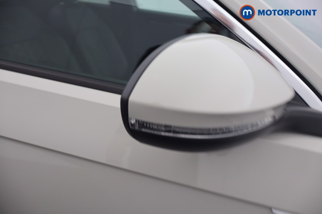 Volkswagen T-Roc R-Line Automatic Petrol SUV - Stock Number (1649531) - 21st supplementary image