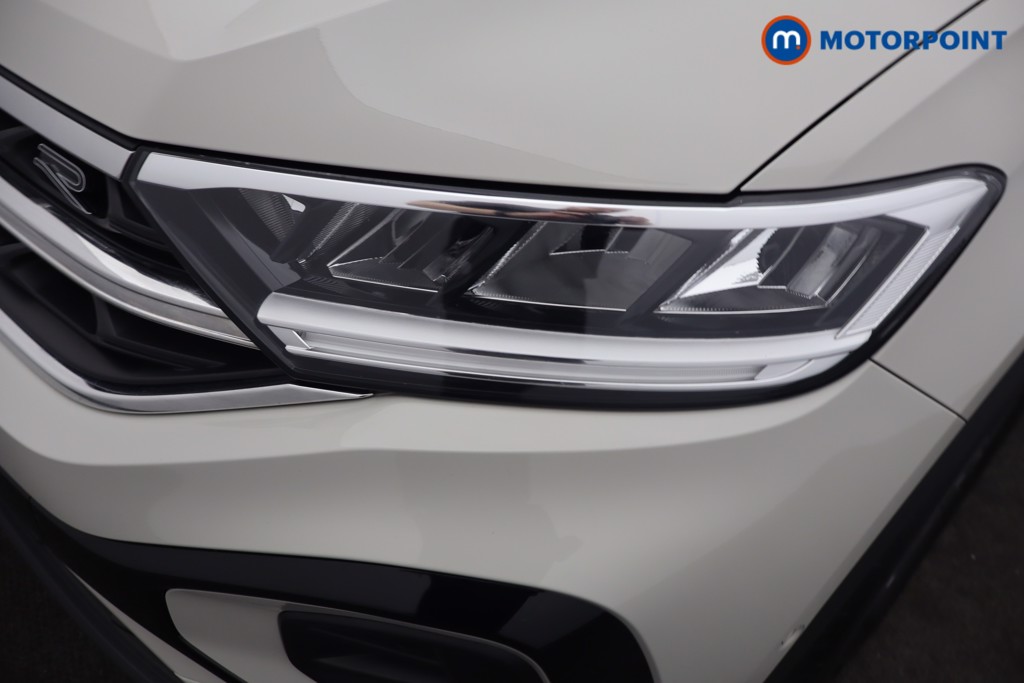Volkswagen T-Roc R-Line Automatic Petrol SUV - Stock Number (1649531) - 24th supplementary image