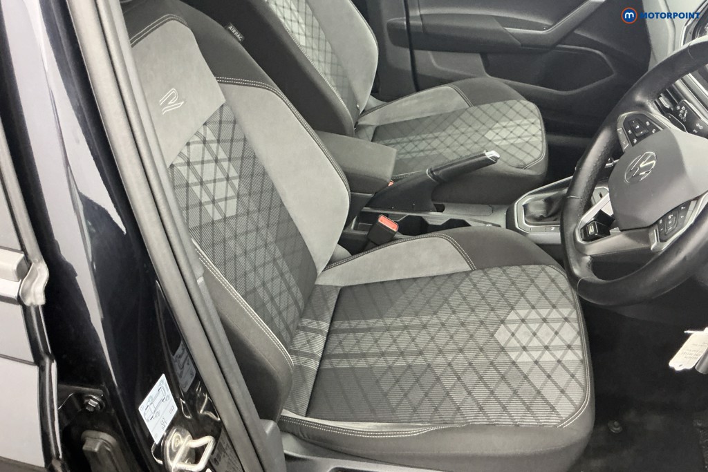 Volkswagen Taigo R-Line Automatic Petrol SUV - Stock Number (1649673) - 5th supplementary image