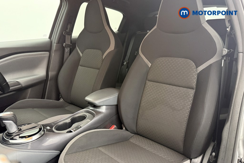 Nissan Juke N-Connecta Automatic Petrol SUV - Stock Number (1650111) - 3rd supplementary image