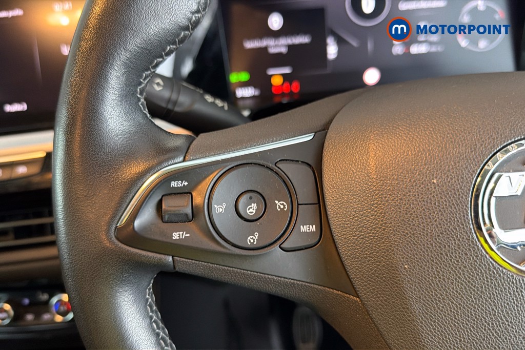 Vauxhall Grandland Ultimate Manual Petrol SUV - Stock Number (1650294) - 3rd supplementary image