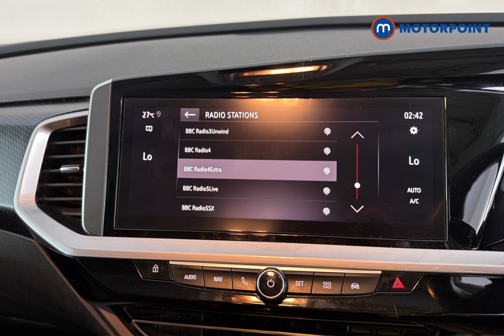Vauxhall Grandland Ultimate Manual Petrol SUV - Stock Number (1650294) - 9th supplementary image