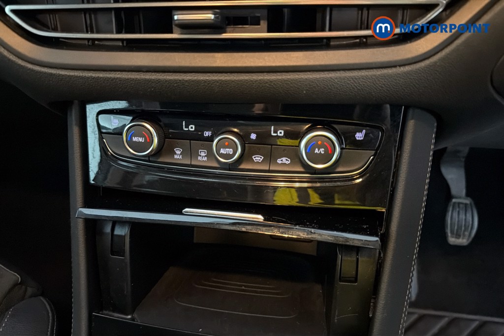 Vauxhall Grandland Ultimate Manual Petrol SUV - Stock Number (1650294) - 12th supplementary image