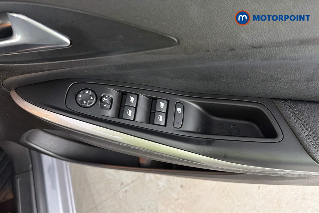Vauxhall Grandland Ultimate Manual Petrol SUV - Stock Number (1650294) - 20th supplementary image