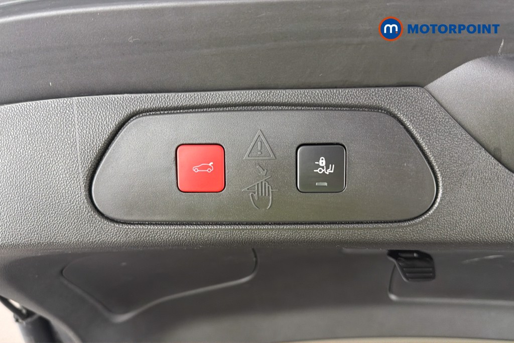 Vauxhall Grandland Ultimate Manual Petrol SUV - Stock Number (1650294) - 35th supplementary image