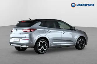 Vauxhall Grandland Ultimate Manual Petrol SUV - Stock Number (1650294) - Drivers side rear corner