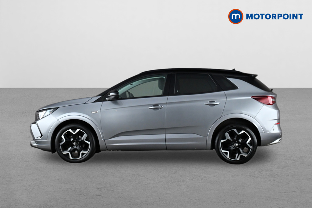 Vauxhall Grandland Ultimate Manual Petrol SUV - Stock Number (1650294) - Passenger side