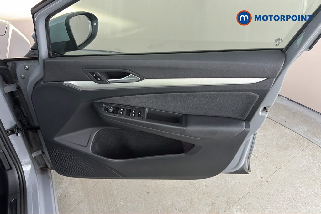 Volkswagen Golf Life Manual Petrol Hatchback - Stock Number (1650386) - 19th supplementary image