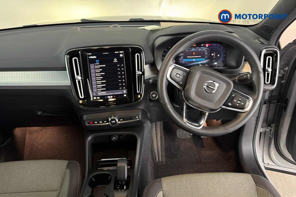 Volvo Xc40 Core Automatic Petrol SUV - Stock Number (1650752) - 2nd supplementary image