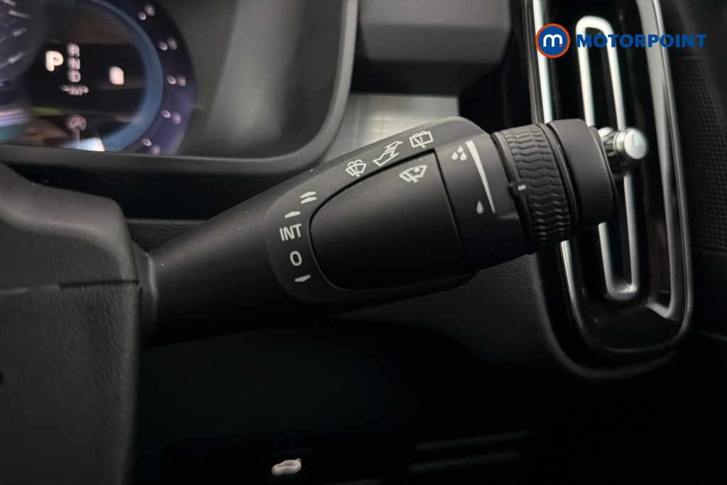 Volvo Xc40 Core Automatic Petrol SUV - Stock Number (1650752) - 7th supplementary image