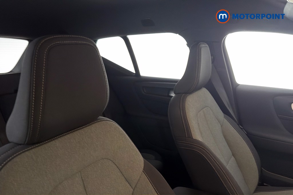 Volvo Xc40 Core Automatic Petrol SUV - Stock Number (1650752) - 23rd supplementary image