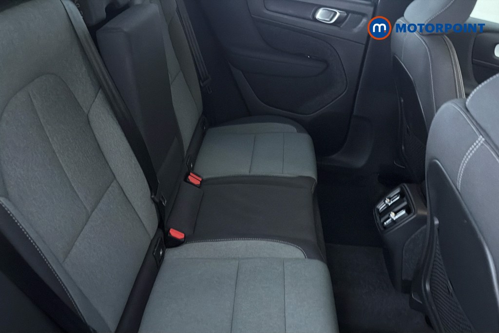 Volvo Xc40 Core Automatic Petrol SUV - Stock Number (1650752) - 28th supplementary image