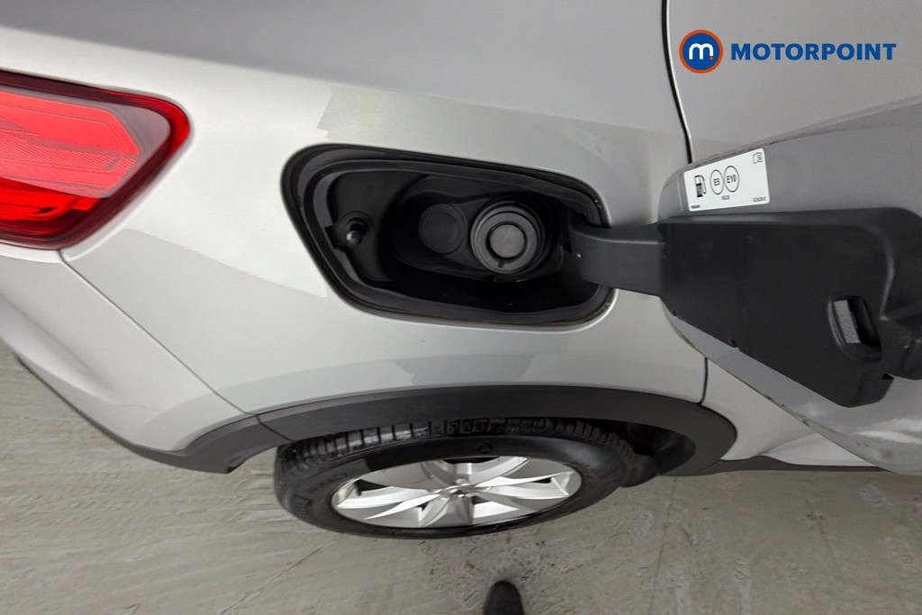 Volvo Xc40 Core Automatic Petrol SUV - Stock Number (1650752) - 41st supplementary image