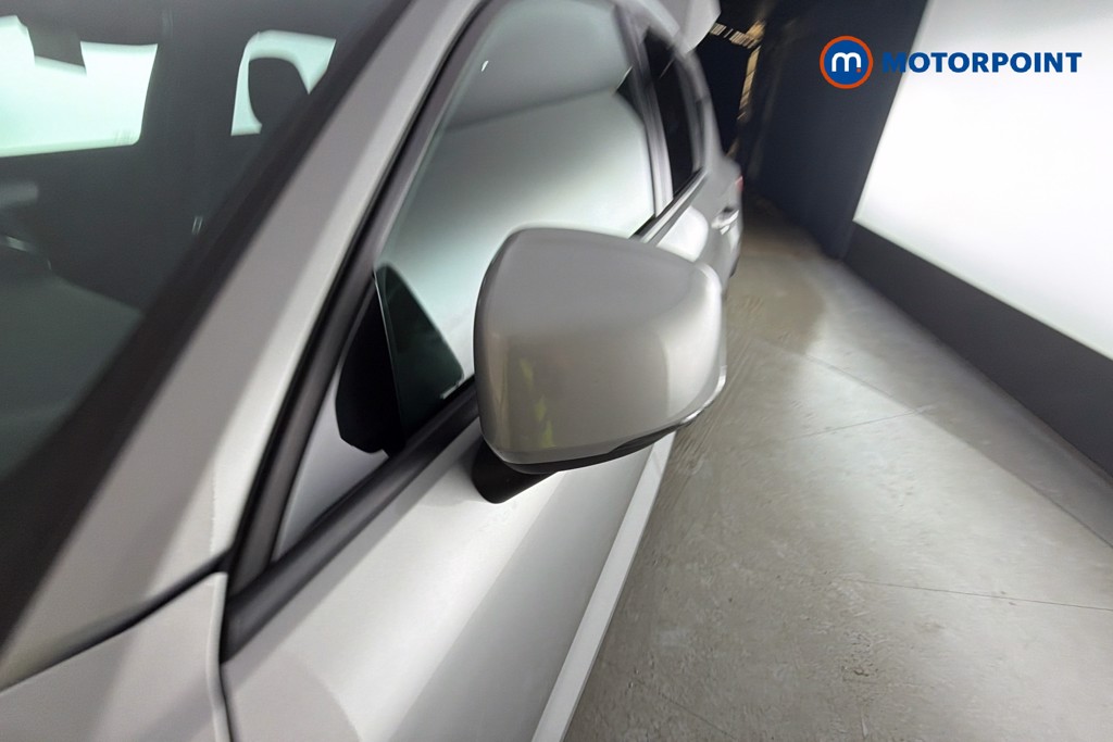 Volvo Xc40 Core Automatic Petrol SUV - Stock Number (1650752) - 43rd supplementary image