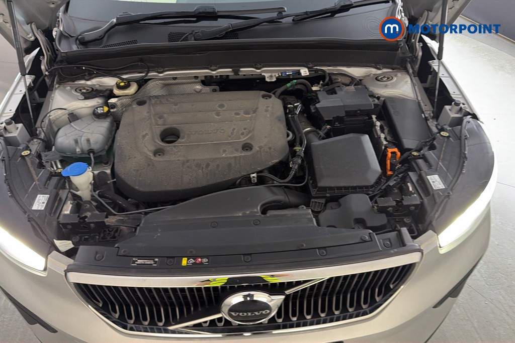 Volvo Xc40 Core Automatic Petrol SUV - Stock Number (1650752) - 51st supplementary image