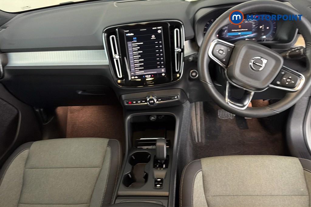Volvo Xc40 Core Automatic Petrol SUV - Stock Number (1650752) - 1st supplementary image