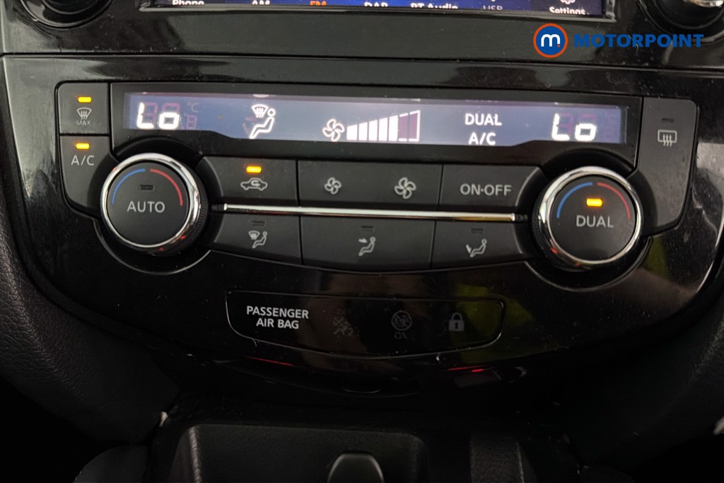 Nissan Qashqai N-Motion Manual Petrol SUV - Stock Number (1650762) - 12th supplementary image