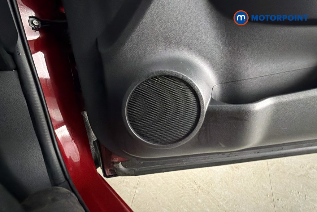 Nissan Qashqai N-Motion Manual Petrol SUV - Stock Number (1650762) - 21st supplementary image