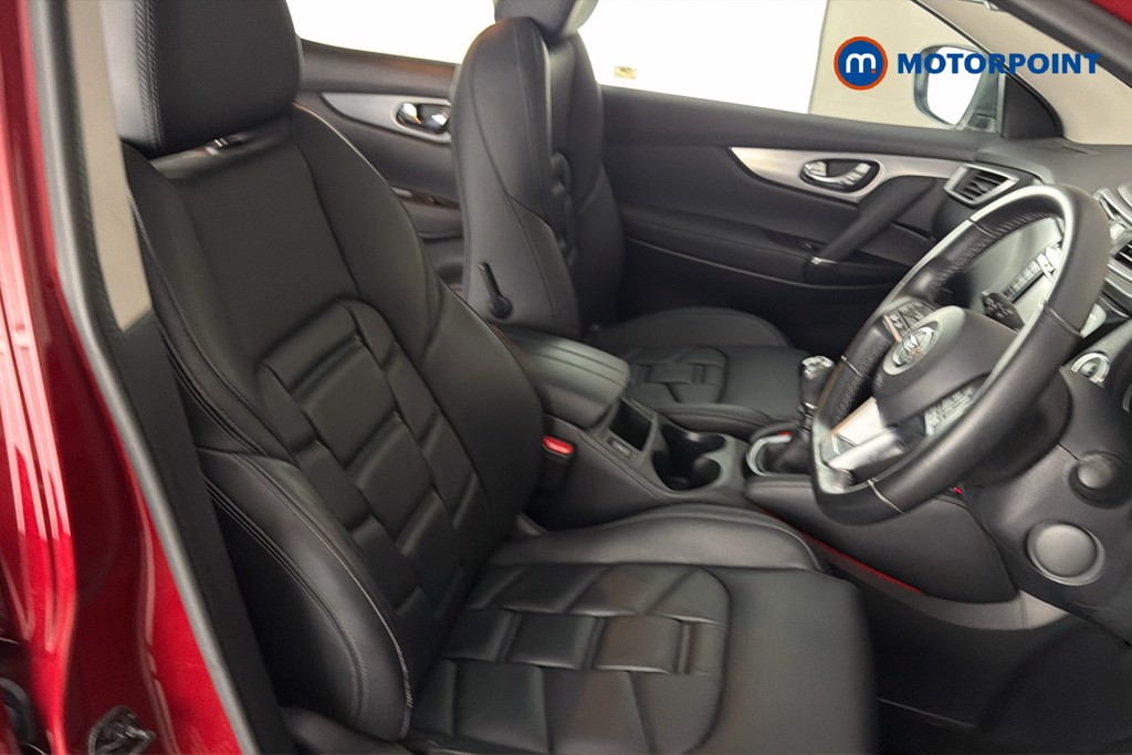 Nissan Qashqai N-Motion Manual Petrol SUV - Stock Number (1650762) - 24th supplementary image