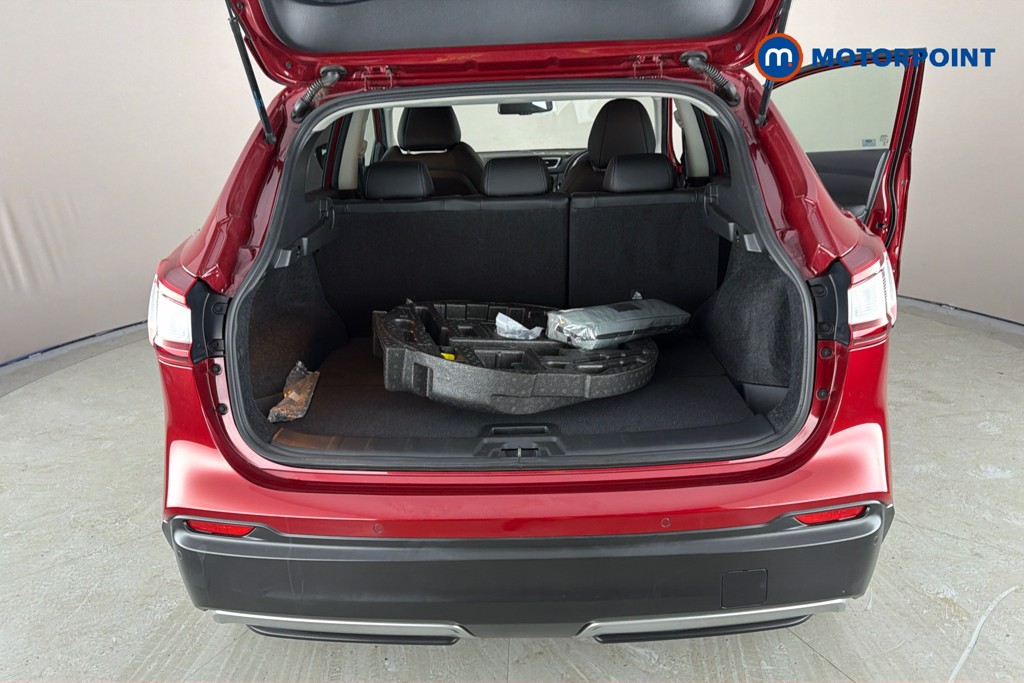 Nissan Qashqai N-Motion Manual Petrol SUV - Stock Number (1650762) - 33rd supplementary image